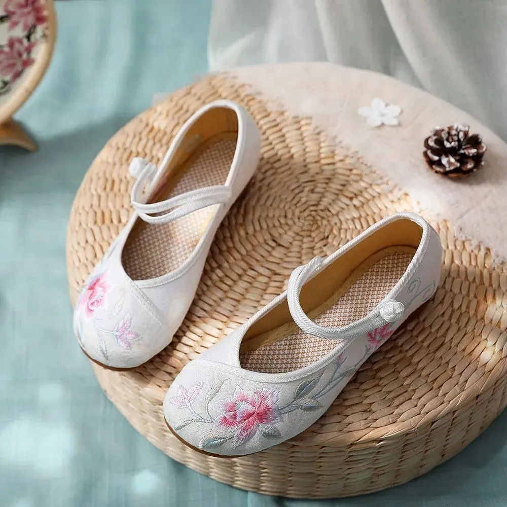Flower Embroidered Women Comfortable Canvas Ballet Flats Instep Buckles Ladies Casual Flat Shoes
