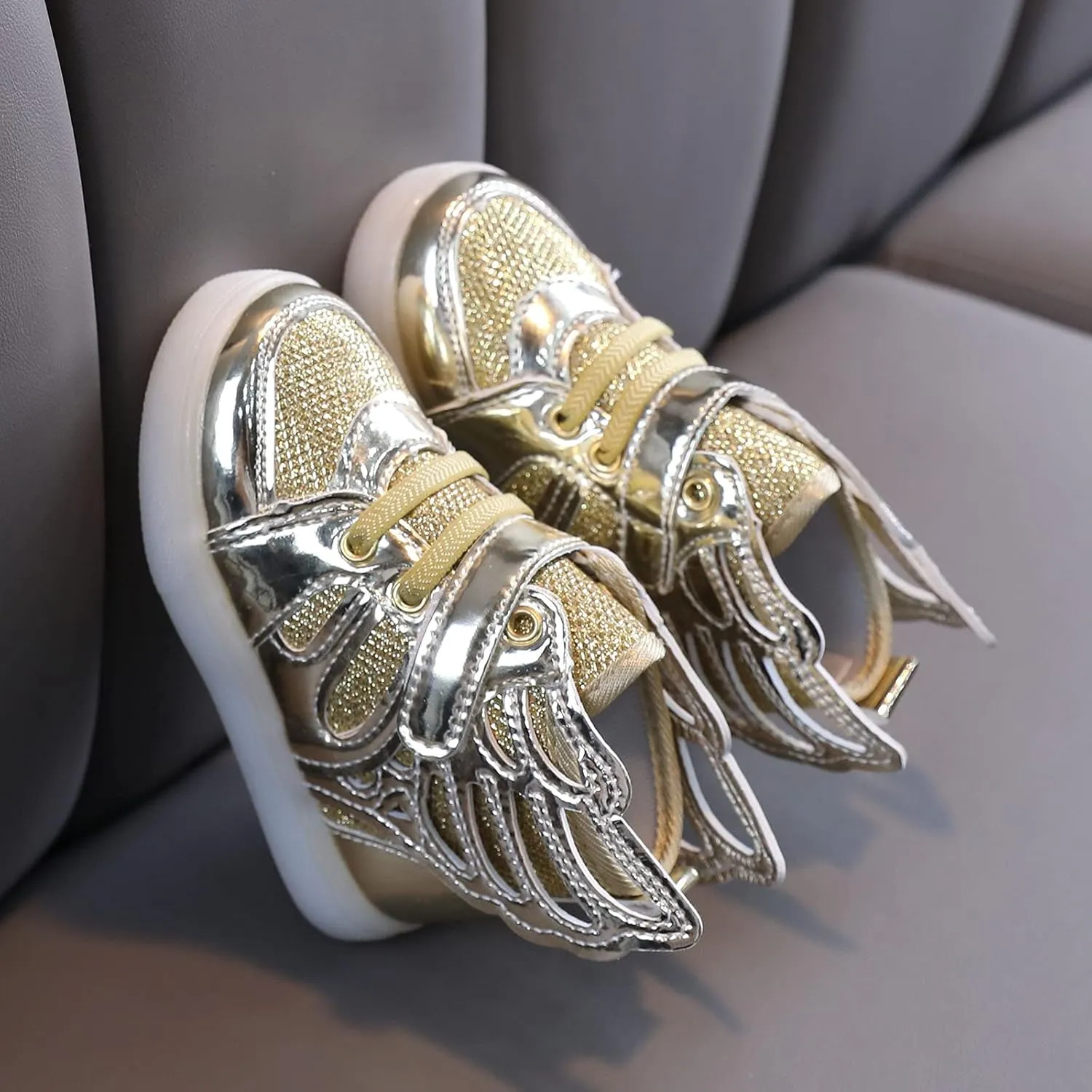 Glitter Light Up Sneaker for Toddler Baby Kids Girls Boys Cozy First Walking Slip On Sport Shoes Outdoor Flat Shoes