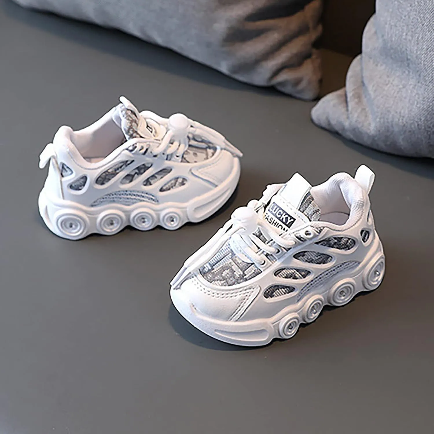 Light Up Shoes for Kids Fashion Adjustable Strap Lace-Up Athletic Sport Walking Sneakers Light up Shoes for Girls Size 2