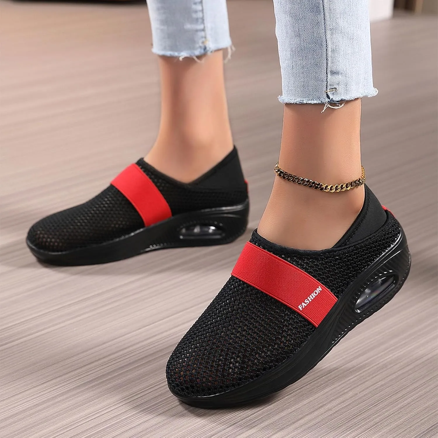 Lightweight Non Slip Sneakers for Men Breathable and Light Outdoor Comfy Walking Shoe Comfortable Stretch Shoes