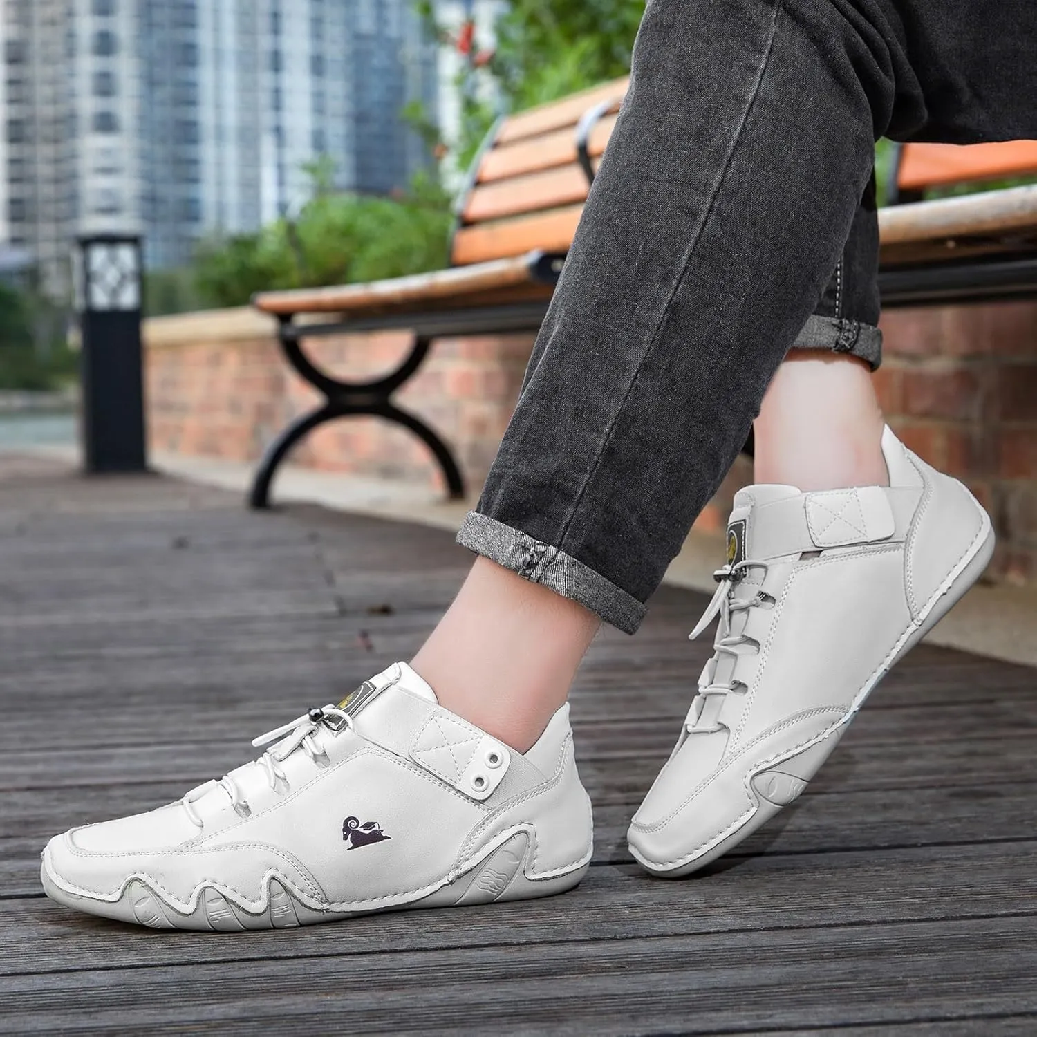 Men Leather Sports Shoes Trendy Design for Active Lifestyles Sneakers Shoe Rack for Men