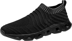 Men Sports Shoes Spring and Summer Fashionable New Pattern Breathable Mesh Sneaker Rack for Men Bedroom Shoes