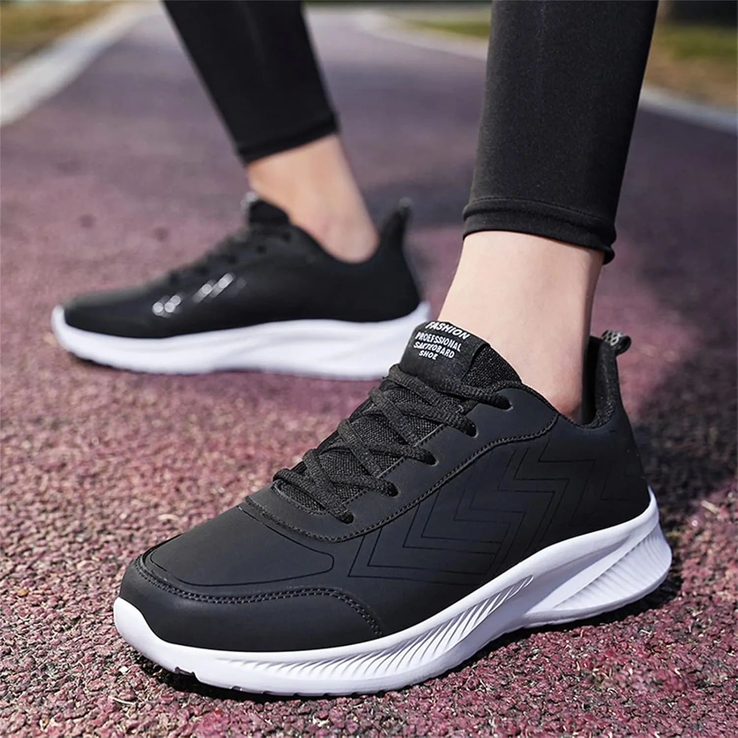 Men's Non Slip Barefoot Minimalist Shoes Breathable Elastic Fly Woven Mesh Sneaker Men's Business Casual Shoes