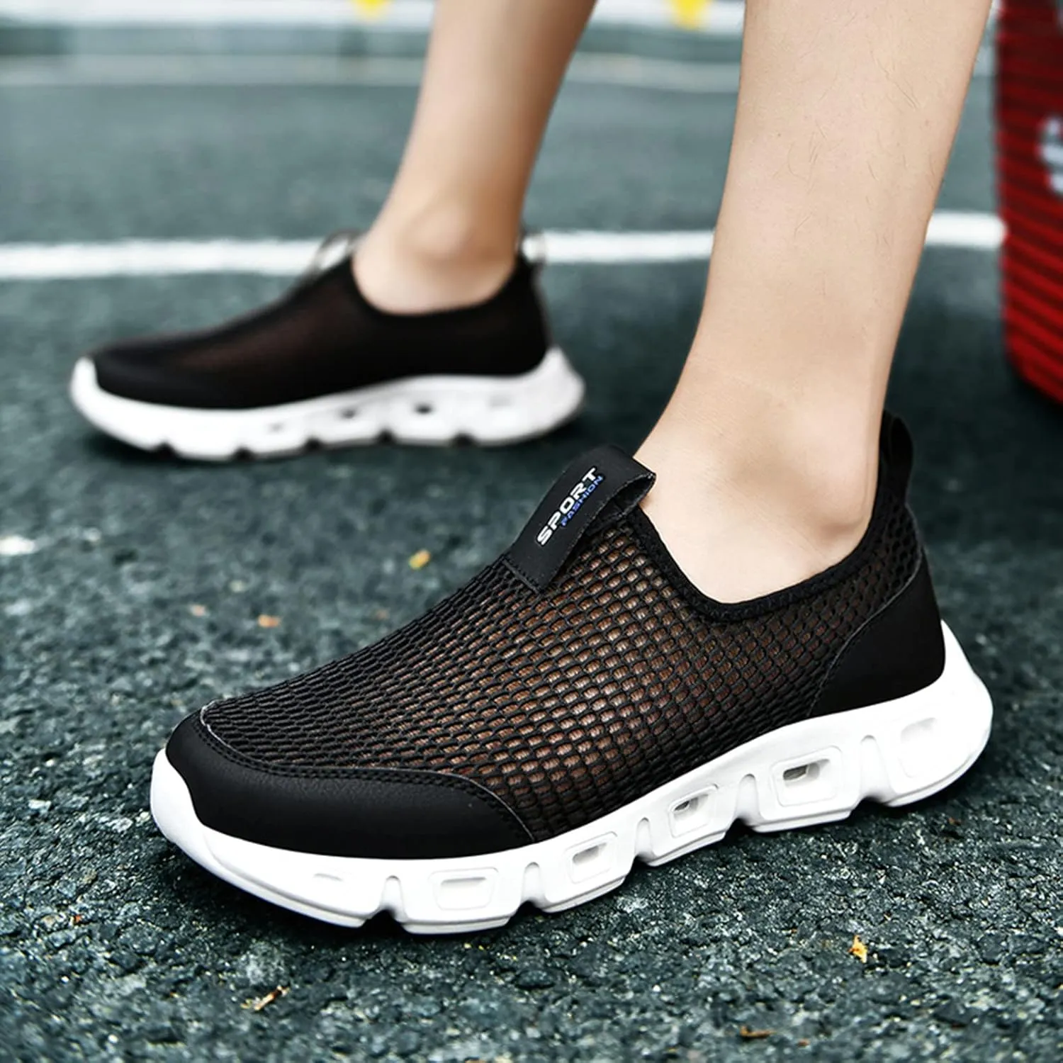 Men's Walking Running Tennis Cushioning Shoes Active Float Non Slip Athletic Gym Workout Jogging Comfortable Sneakers Urtra Lightweight Breathable Shoes for Men Summer Beach Walking
