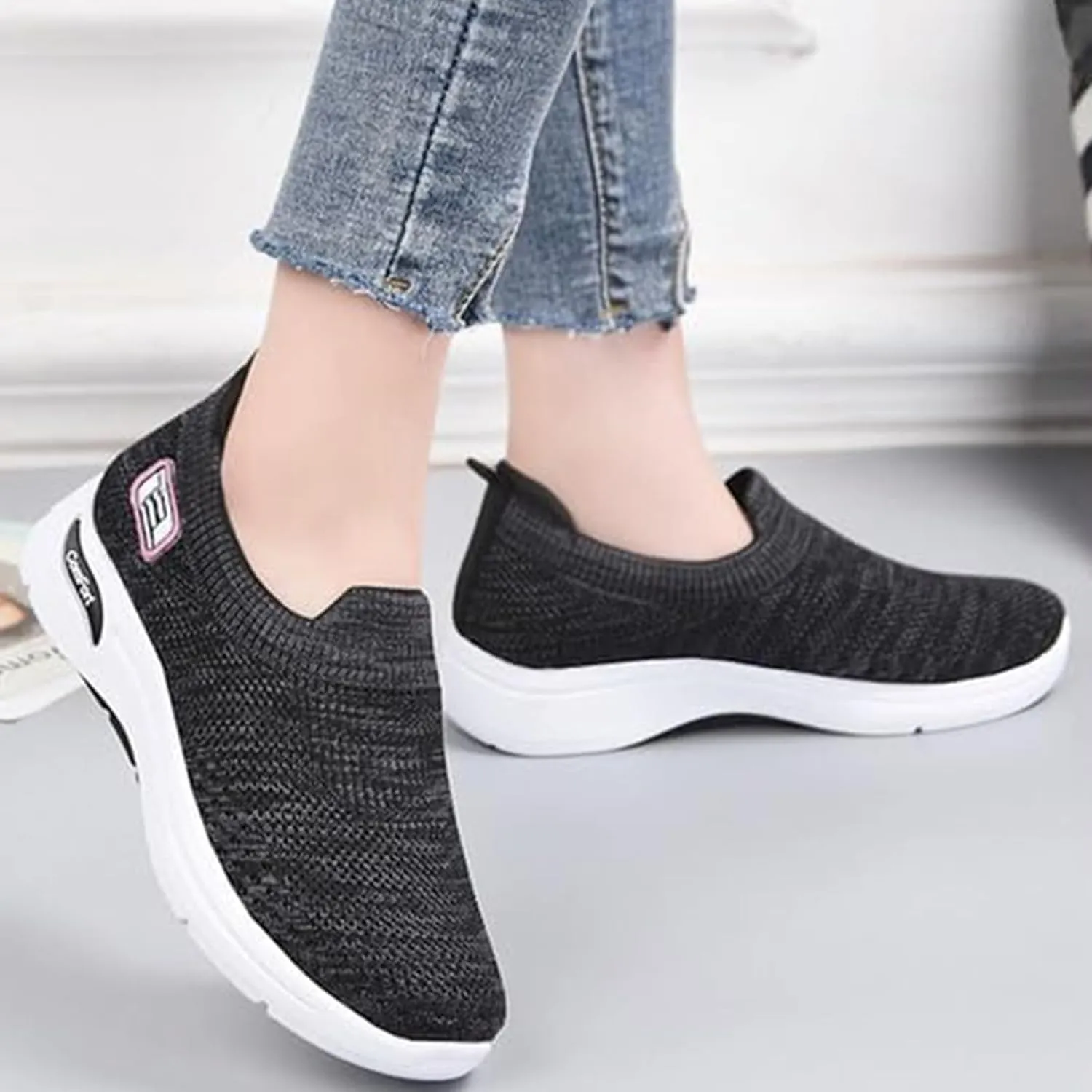 Mmoneyake Womens Slip On Walking Shoes Slip On Casual Mesh-Comfortable Tennis Workout Sneakers Comfort Lightweight Breathable Sock Shoe Non-Slip Mesh Casual Fashion Tennis Running Sneakers