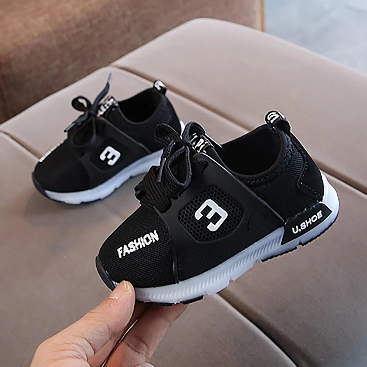 Toddler Boys Girls Light Up Shoes LED Flashing Lightweight Mesh Breathable Adorable Running Slip on Shoes Little Girls