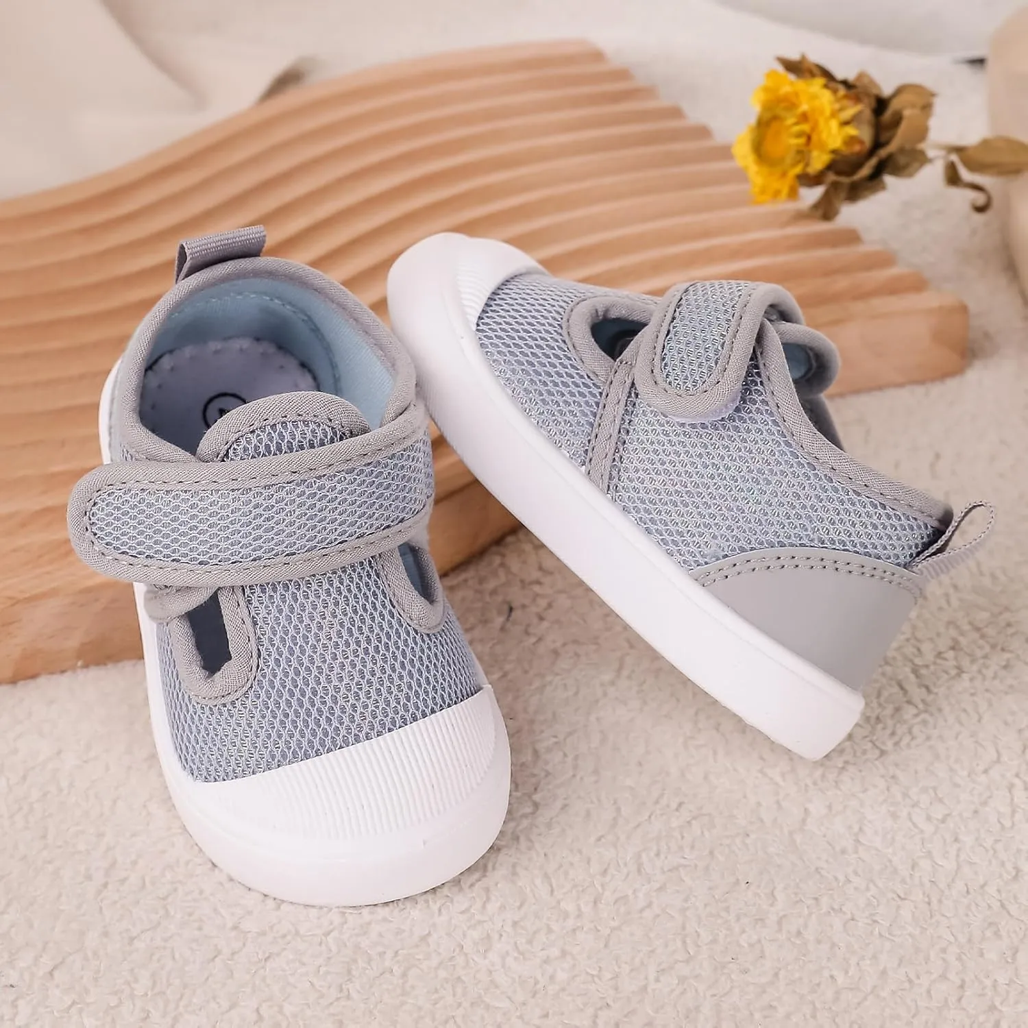Toddler Girls Boys Shoes Kids Canvas Sneakers with Cartoon Print Adjustable Velcro Strap