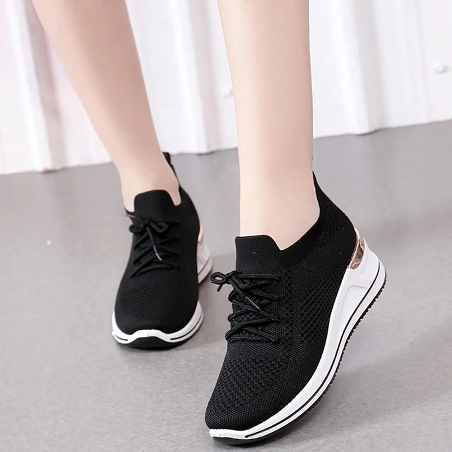 Women Casual Slip On Sneakers Lightweight Walking Shoes Comfortable Canvas Flats Non Slip Breathable Loafers