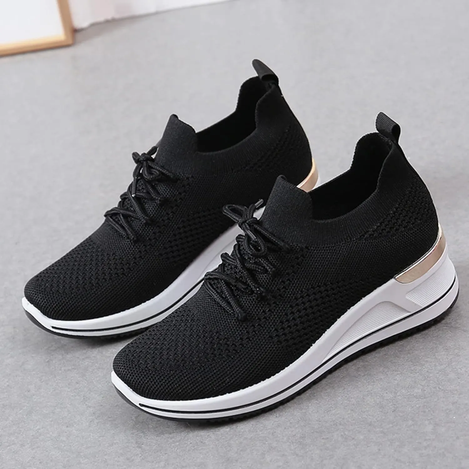 Women Casual Slip On Sneakers Lightweight Walking Shoes Comfortable Canvas Flats Non Slip Breathable Loafers