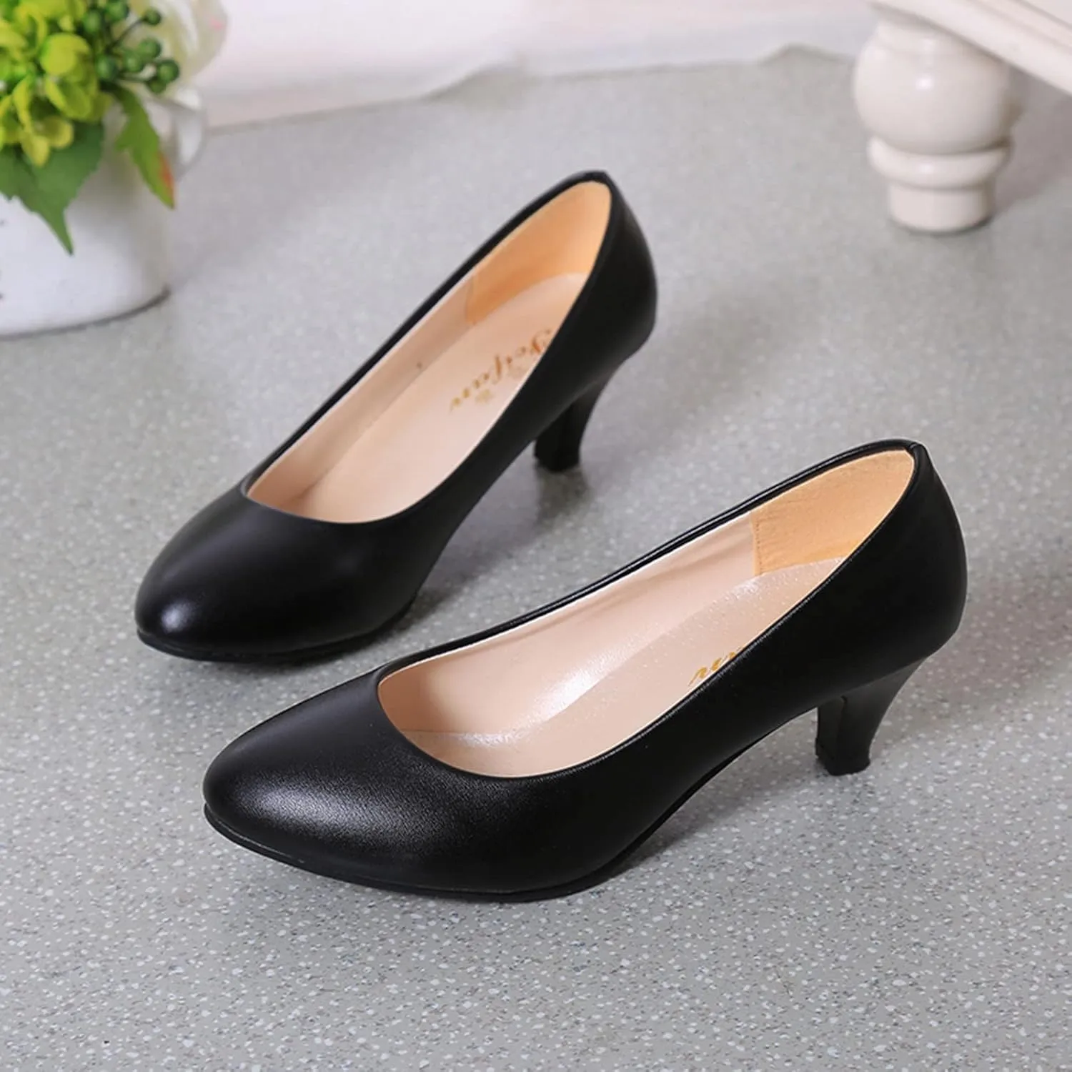 Women Shoes Flats Women's Loafers & Slip-Ons Comfortable Dressy Slip onLightweight Breathable Christmas Loafers Women Ballet Flats Shoes for Women