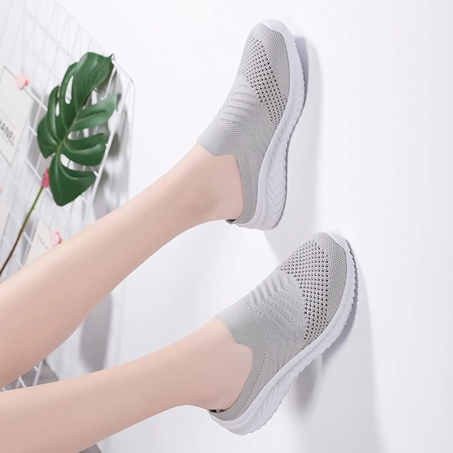Women's Casual Slip on Half Shoes Breathable Slip On Shoes Women Mesh Breathable White Casual Shoes Black Sneakers Waterproof Tennis Shoe Casual Loafers