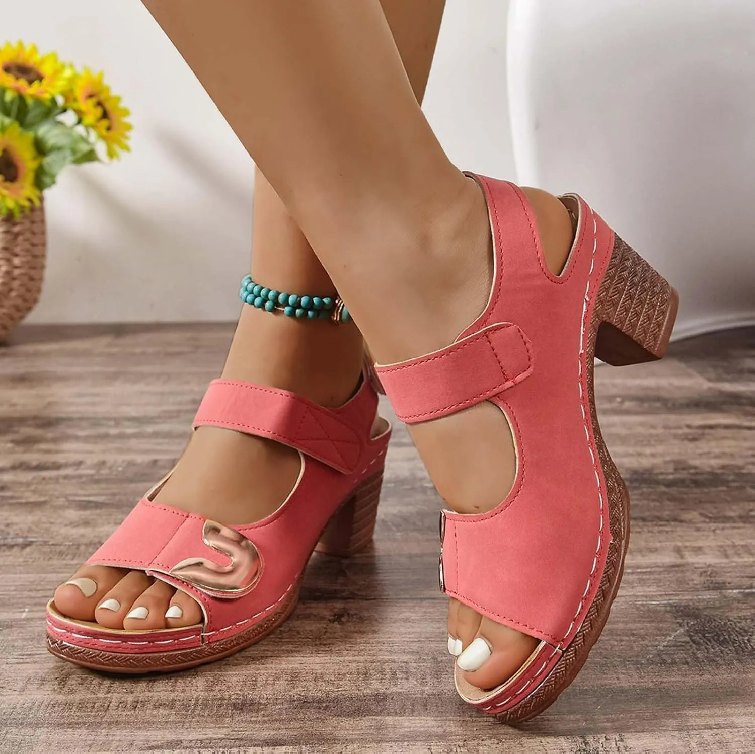 Women's Summer Fashion Slope Heel Sandals Casual Comfortable Open Toe Mid Heel Footwear for Daily Wear and Travel