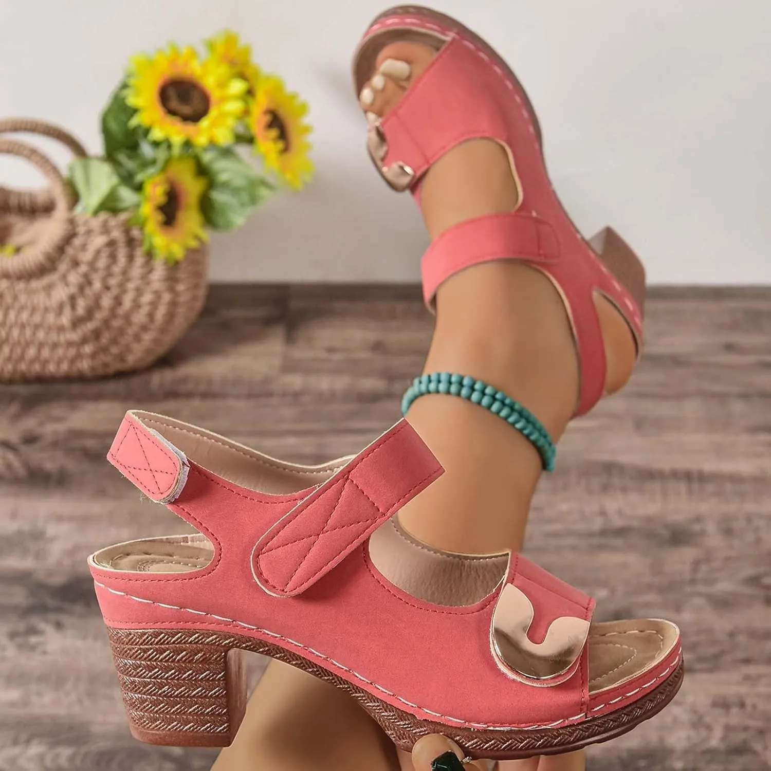 Women's Summer Fashion Slope Heel Sandals Casual Comfortable Open Toe Mid Heel Footwear for Daily Wear and Travel